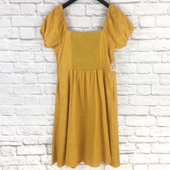 ModCloth NWT Puff Sleeve Fit & Flare Dress Size L - Picture 5 of 8